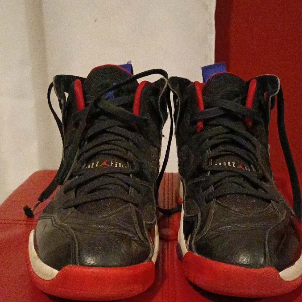 Jordan Athletic Shoes Black and Red